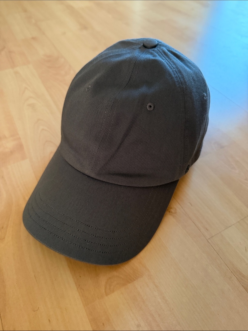 Lululemon Classic Ball Cap in Oil Grey